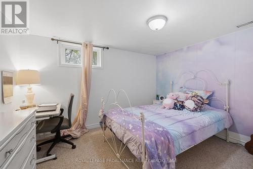 225 East Street, Greater Napanee (Greater Napanee), ON - Indoor Photo Showing Bedroom