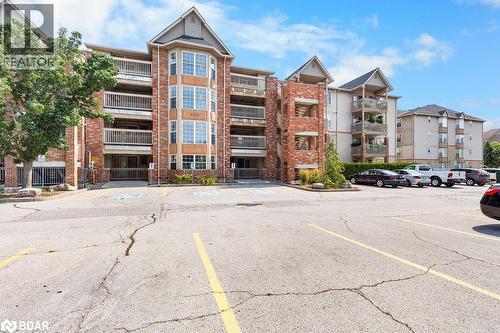 4013 KILMER Drive Unit# 106  Burlington, ON L7M 4M3