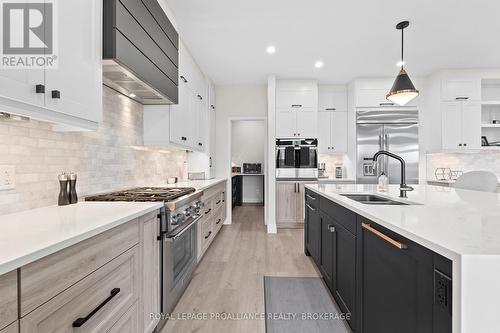 832 Windermere Drive, Kingston (City Northwest), ON - Indoor Photo Showing Kitchen With Double Sink With Upgraded Kitchen