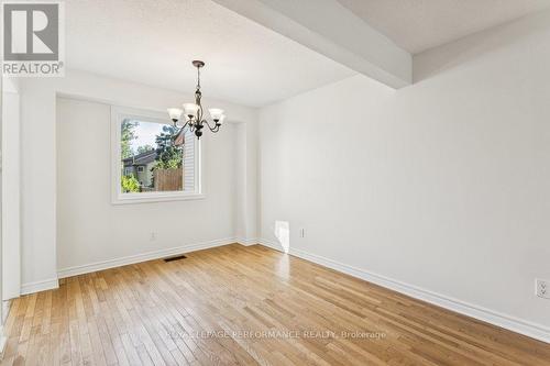 6 Gillespie Crescent, Ottawa, ON - Indoor Photo Showing Other Room