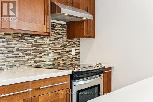 6 Gillespie Crescent, Ottawa, ON - Indoor Photo Showing Kitchen