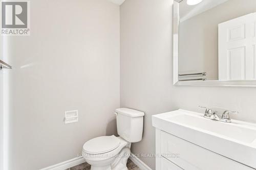 6 Gillespie Crescent, Ottawa, ON - Indoor Photo Showing Bathroom