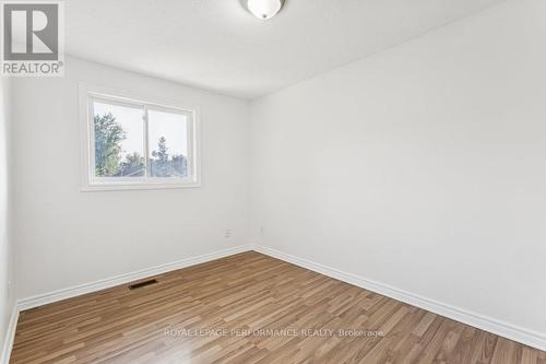 6 Gillespie Crescent, Ottawa, ON - Indoor Photo Showing Other Room