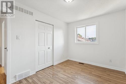6 Gillespie Crescent, Ottawa, ON - Indoor Photo Showing Other Room