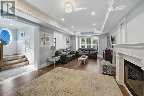 47 Hall Street, Richmond Hill, ON - Indoor With Fireplace