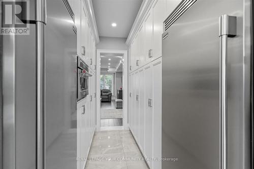 47 Hall Street, Richmond Hill, ON - Indoor Photo Showing Other Room