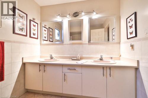 1995 Pitagora Court, Mississauga, ON - Indoor Photo Showing Bathroom