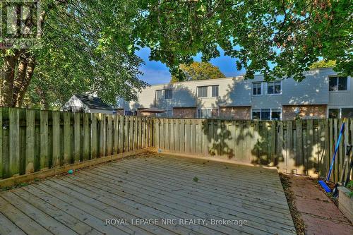 one of the larger yards of the complex - 164 - 17 Old Pine Trail, St. Catharines (Carlton/Bunting), ON - Outdoor With Deck Patio Veranda