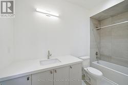 Ensuite - 