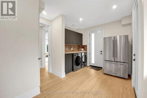 14 Cedar Drive, Caledon, ON - Indoor Photo Showing Laundry Room