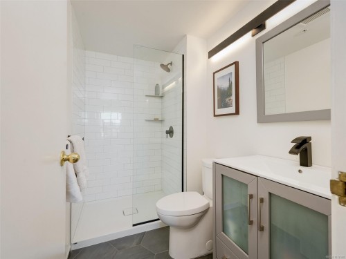 1303-1020 View St, Victoria, BC - Indoor Photo Showing Bathroom