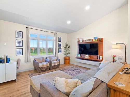 81 Kingsway Drive, New Perth, PE 