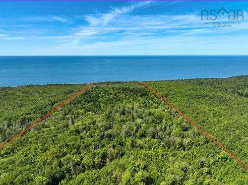 Shore Rd W, Delaps Cove, NS 