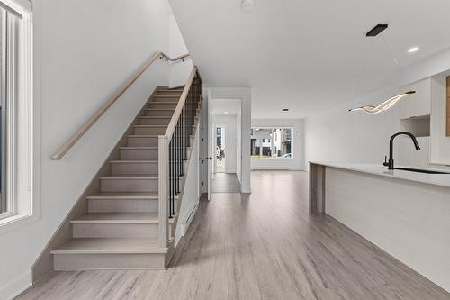 Escalier - 13750 Rue Du Merlot, Mirabel, QC 