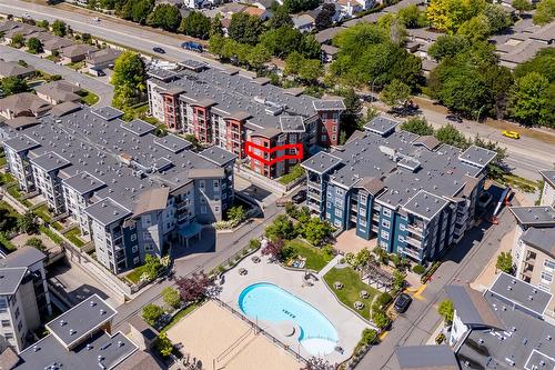 301-555 Yates Road, Kelowna, BC - Outdoor With View