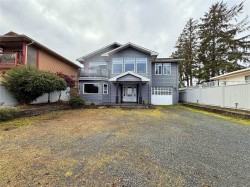 3264 Island Hwy SOUTH Campbell River, BC V9W 1C9
