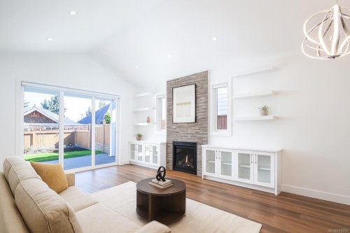 492 Hampstead St, Parksville, BC 