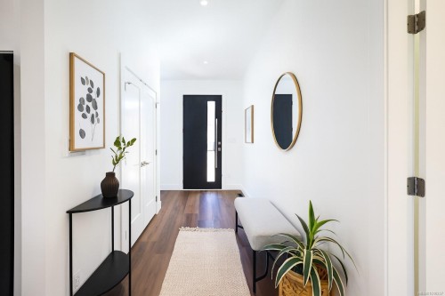 492 Hampstead St, Parksville, BC 