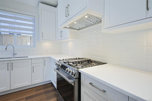 492 Hampstead St, Parksville, BC 