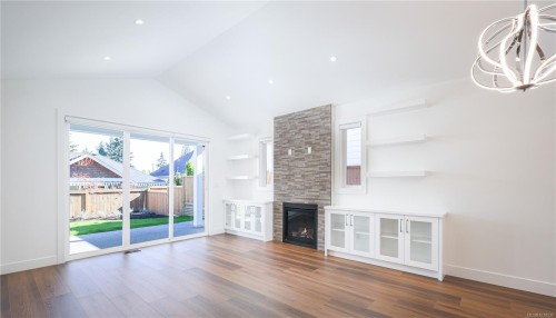 492 Hampstead St, Parksville, BC 