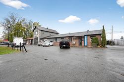 5055 Boul. Hébert  Salaberry-De-Valleyfield, QC J6S 6C2