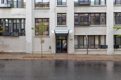 Exterior entrance - 201-765 Rue Bourget, Montréal (Le Sud-Ouest), QC - Outdoor With Facade