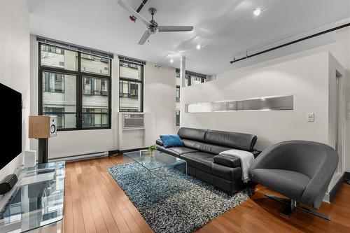 Living room - 201-765 Rue Bourget, Montréal (Le Sud-Ouest), QC - Indoor