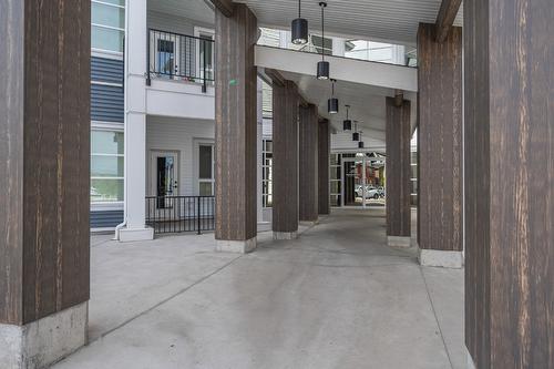 309-1880 Hugh Allan Drive, Kamloops, BC - Outdoor