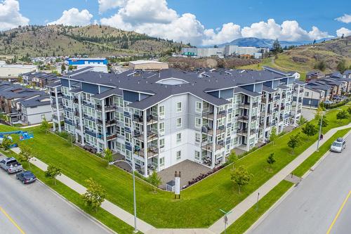 309-1880 Hugh Allan Drive, Kamloops, BC - Outdoor With View