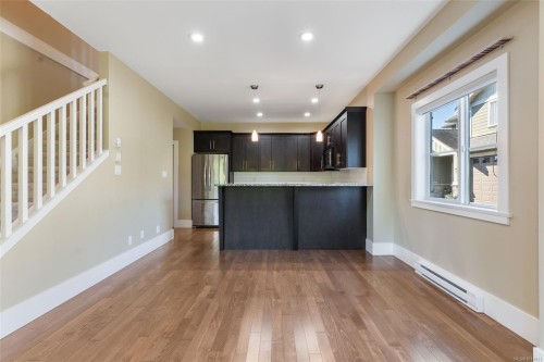 3-2449 Malaview Ave, Sidney, BC 