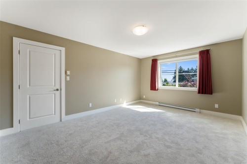 3-2449 Malaview Ave, Sidney, BC 