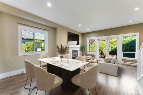 3-2449 Malaview Ave, Sidney, BC 