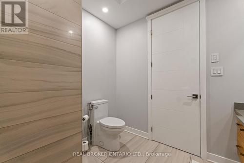 69 Donald Street, Ottawa, ON - Indoor Photo Showing Bathroom