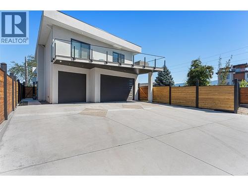 3460 Patsy Road, Kelowna, BC - Outdoor
