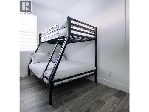 3460 Patsy Road, Kelowna, BC - Indoor Photo Showing Bedroom