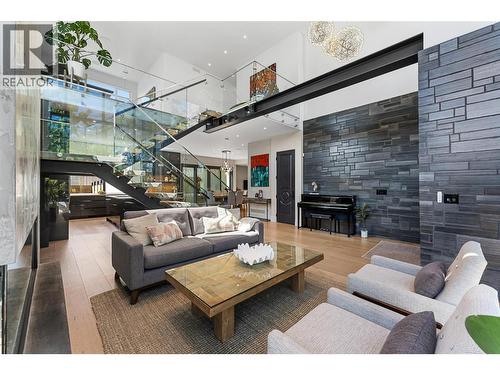 3460 Patsy Road, Kelowna, BC - Indoor