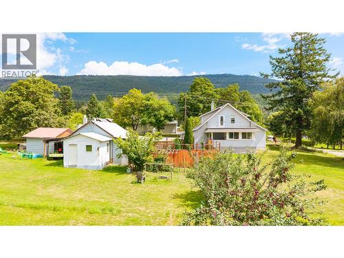 5315 Cory Road, Wynndel, BC - Outdoor