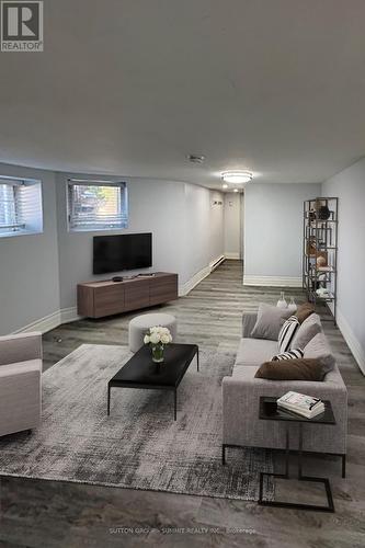 9 - 75 Mcintyre Crescent, Halton Hills, ON - Indoor Photo Showing Living Room