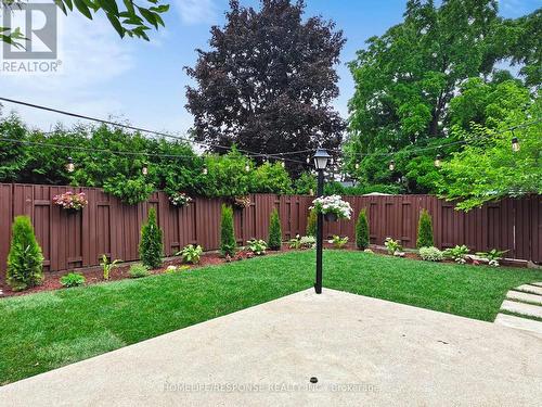 776 Garth Street, Hamilton, ON - Outdoor With Backyard