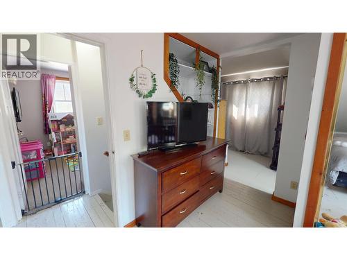 2071 Blackwater Road, Quesnel, BC - Indoor Photo Showing Other Room