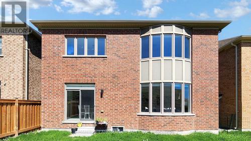 62 Frank Kelly Drive, East Gwillimbury, ON - Outdoor With Exterior