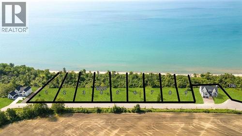 7069 Blue Coast Heights, Plympton-Wyoming, ON 
