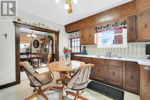 248 Wallace Avenue S, Welland (Lincoln/Crowland), ON - Indoor