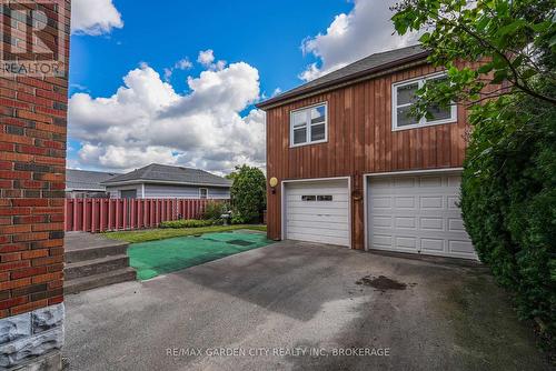 248 Wallace Avenue S, Welland (Lincoln/Crowland), ON - Outdoor