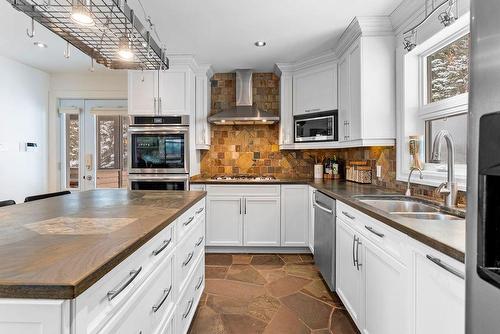 Kitchen - 48  - 48A Rue Des Trembles, Sainte-Marguerite-Du-Lac-Masson, QC - Indoor Photo Showing Kitchen With Double Sink