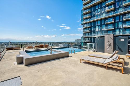 Piscine - 2010-60 Rue De L'Éclipse, Brossard, QC - Outdoor With In Ground Pool