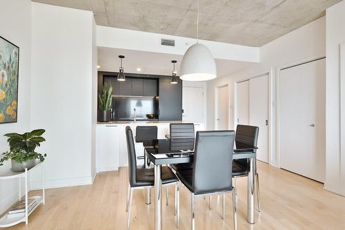 Salle à manger - 2010-60 Rue De L'Éclipse, Brossard, QC - Indoor Photo Showing Dining Room