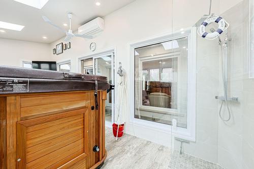 Solarium/Sunroom - 12184 Av. Colbert, Montréal (Ahuntsic-Cartierville), QC - Indoor