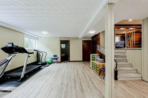 Basement - 12184 Av. Colbert, Montréal (Ahuntsic-Cartierville), QC - Indoor Photo Showing Gym Room