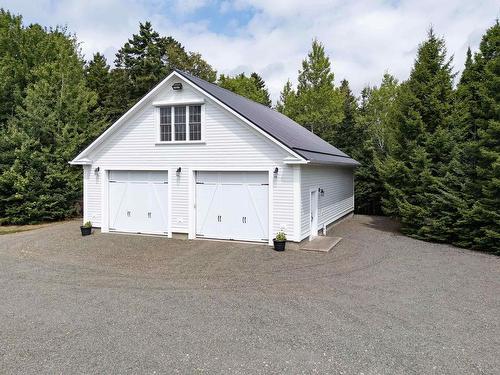 101 Phillip Fulmore Road, Lower Five Islands, NS 